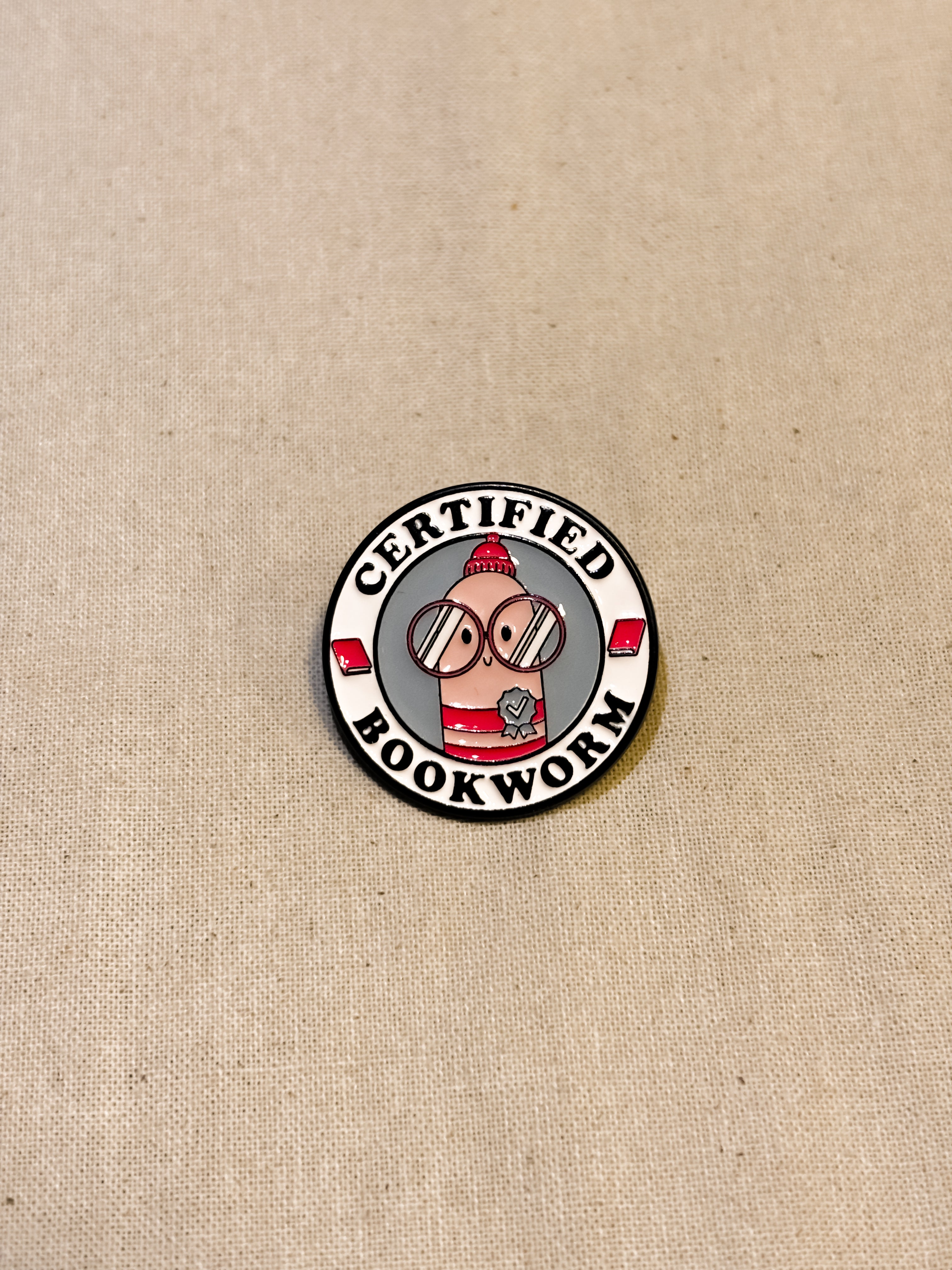 Pin “Bookworm”